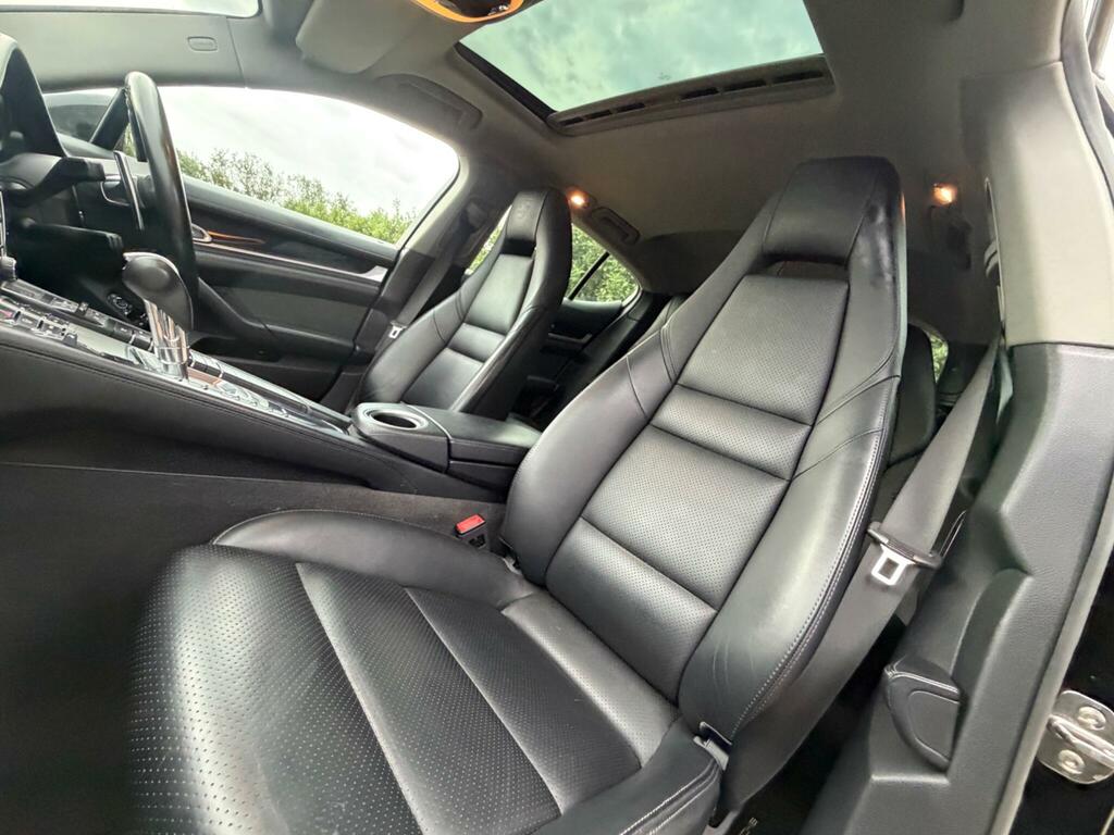 Porsche Panamera Porsche Panamera 4.8 V8 4S Hatchback Pd Black #47