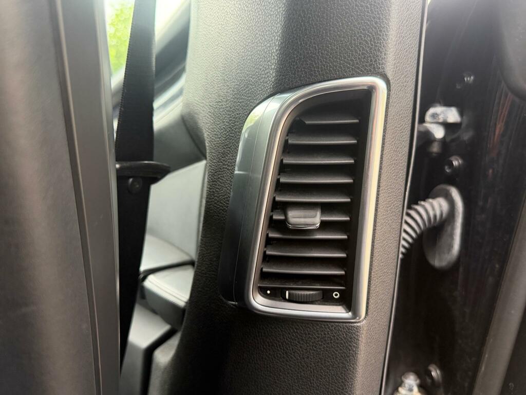 Porsche Panamera Porsche Panamera 4.8 V8 4S Hatchback Pd Black #32