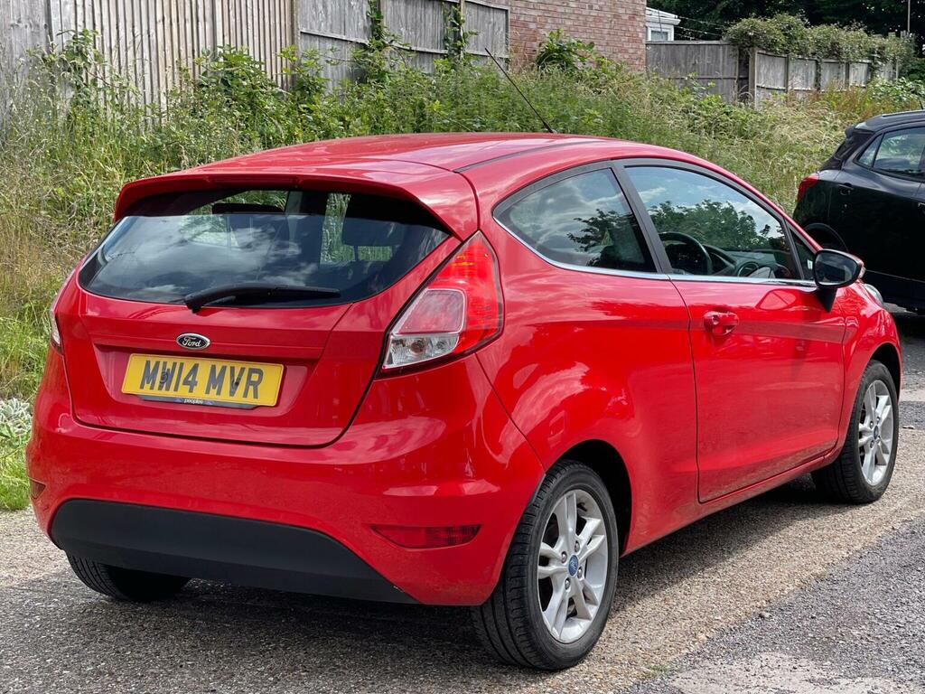 Ford Fiesta 1.25 Zetec Euro 5 Red #2