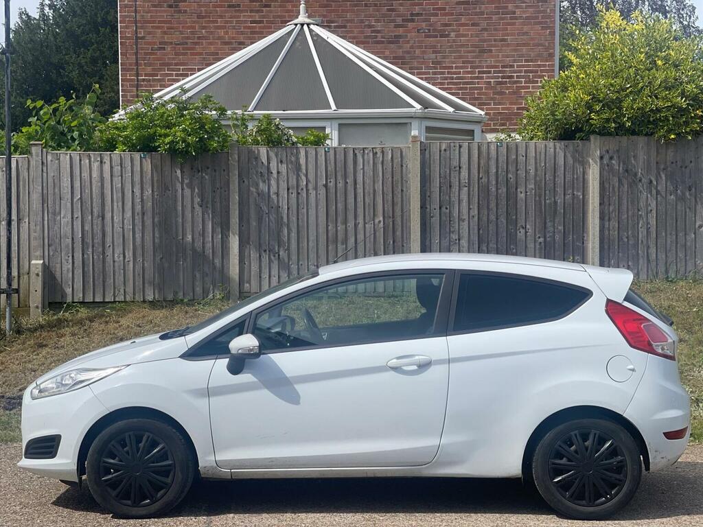 Ford Fiesta 1.25 Style Euro 6 White #6