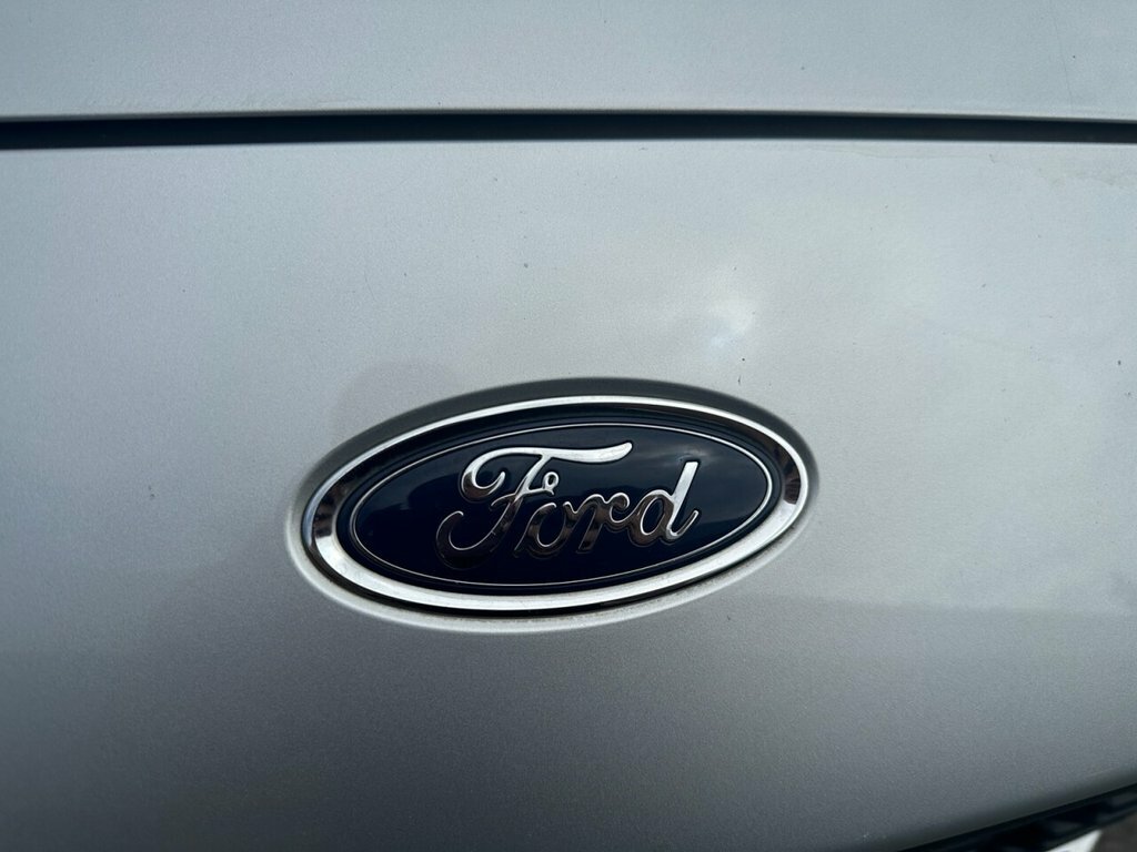 Ford Focus 1L St-line Edition EO21HNF Silver #6