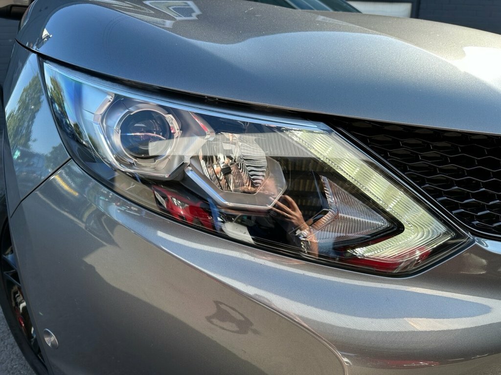 Nissan Qashqai 1.6L Tekna Grey #3