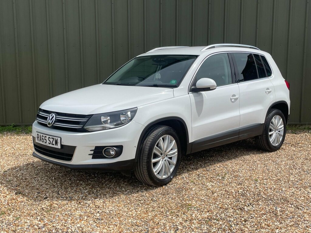 Volkswagen Tiguan 2.0 Tdi Bluemotion Tech Match Edition Dsg 4Wd Euro White #3