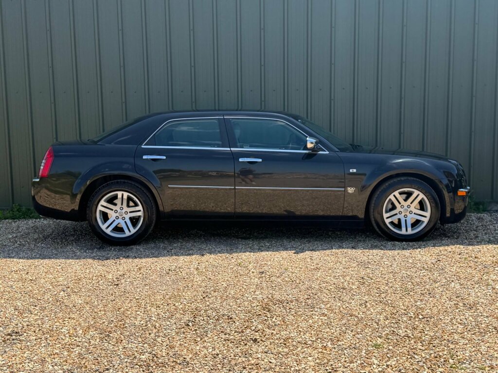 Chrysler 300C 3.0 Crd V6 FE08UWA Black #4