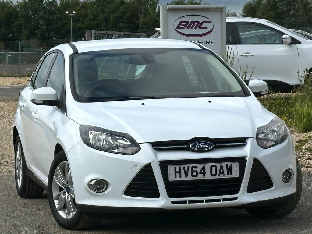 Ford Focus 1.6 Tdci Titanium Navigator Hatchback M HV64OAW White #3