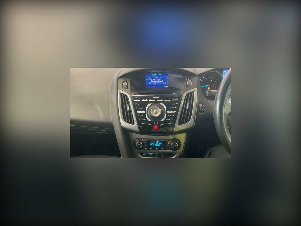 Ford Focus Titanium Navigator Blue #6
