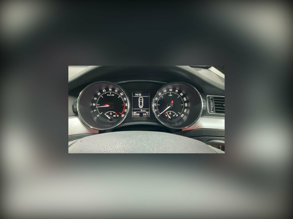 Skoda Superb 2.0 Tdi Se Hatchback Euro 5 140 Blue #5