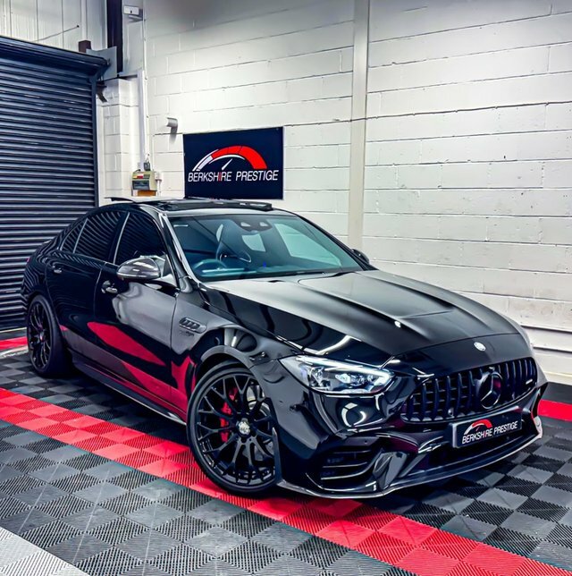 Mercedes-Benz C Class 2.0 C63 6.1Kwh Amg S E Performance Night Edition Black