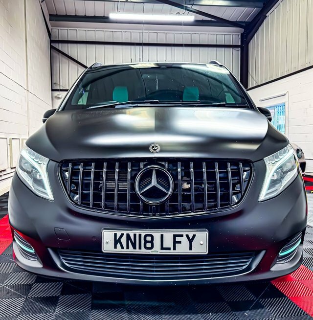Mercedes-Benz V Class 2.2 V220d Bluetec Sport Mpv G-tronic E Black #3