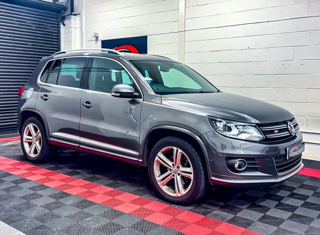 Volkswagen Tiguan 2.0 Tdi Bluemotion Tech R-line Edition Suv Die KM65DDN Grey #2