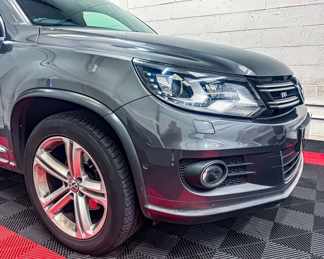 Volkswagen Tiguan 2.0 Tdi Bluemotion Tech R-line Edition Suv Die KM65DDN Grey #6