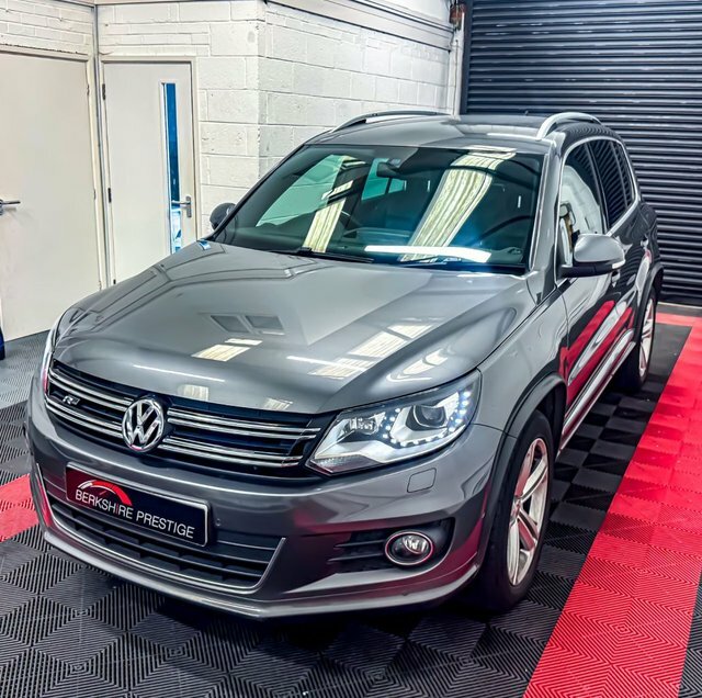 Volkswagen Tiguan 2.0 Tdi Bluemotion Tech R-line Edition Suv Die KM65DDN Grey #4
