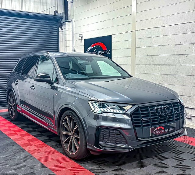Audi Q7 3.0 Tdi V6 50 Black Edition Suv Tiptron Black #3