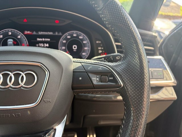 Audi Q7 Sq7 Tfsi Quattro Black Edition Tiptronic Black #28