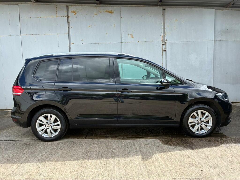 Volkswagen Touran Mpv 2.0 Tdi Se Family Dsg Euro 6 Ss 20222 Black #5