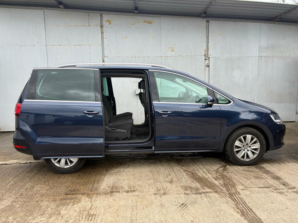 Volkswagen Sharan Mpv 2.0 Tdi Se Dsg Euro 6 Ss 201717 Blue #6