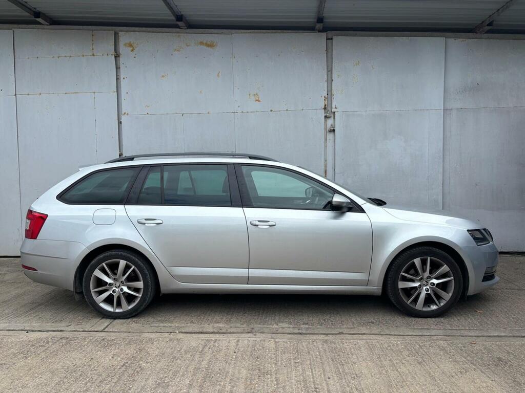Skoda Octavia 1.4 Tsi Se L Dsg Euro 6 Ss Silver #5
