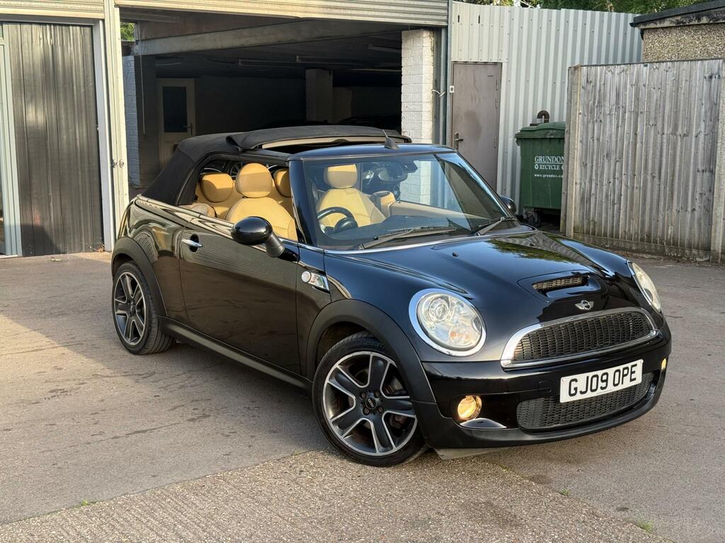 Mini Convertible 1.6 Cooper S Steptronic Euro 4 Ac Black
