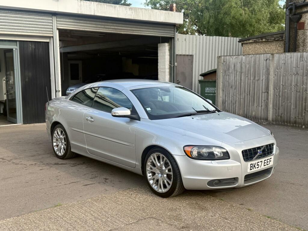 Volvo C70 2.4 D5 Se Lux Geartronic Silver #2