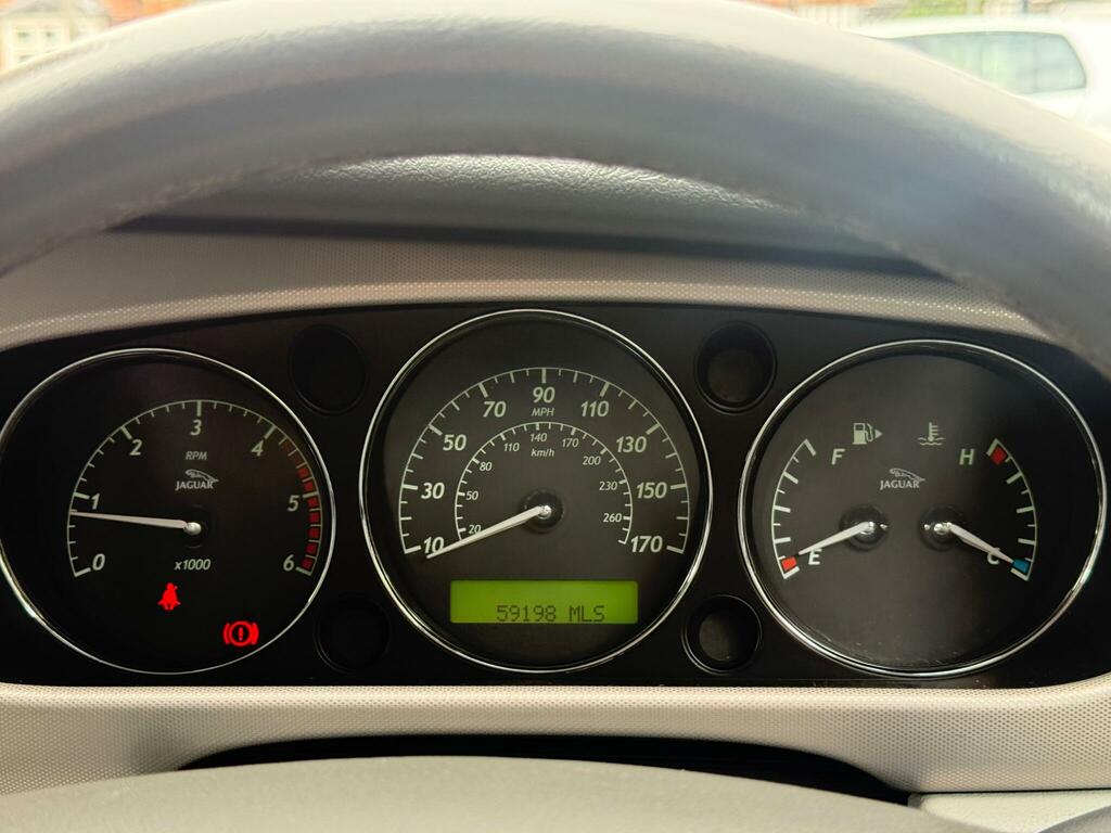 Jaguar XJ 2.7 Td Sovereign 200757 #33