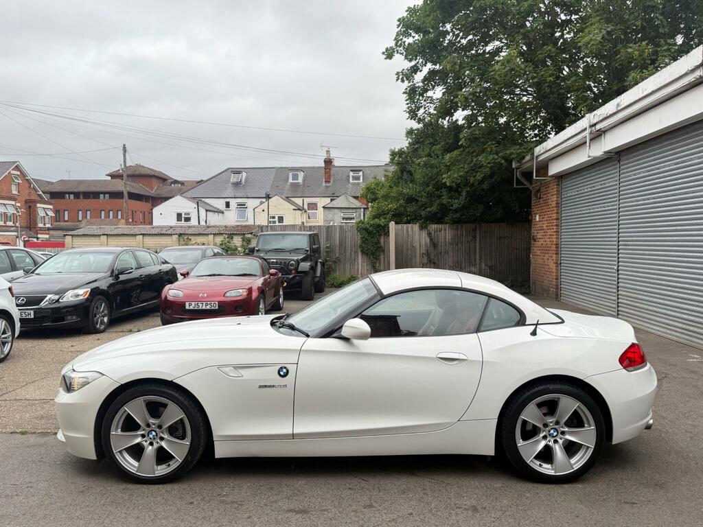 BMW Z4 2.5 23I Highline Edition Convertible Ma White #4
