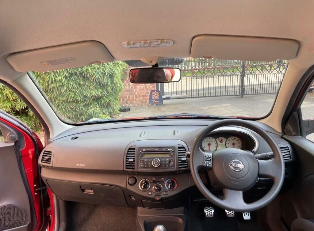 Nissan Micra 1.2 16V Acenta Red #5