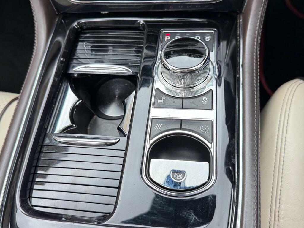 Jaguar XJ  Black #42