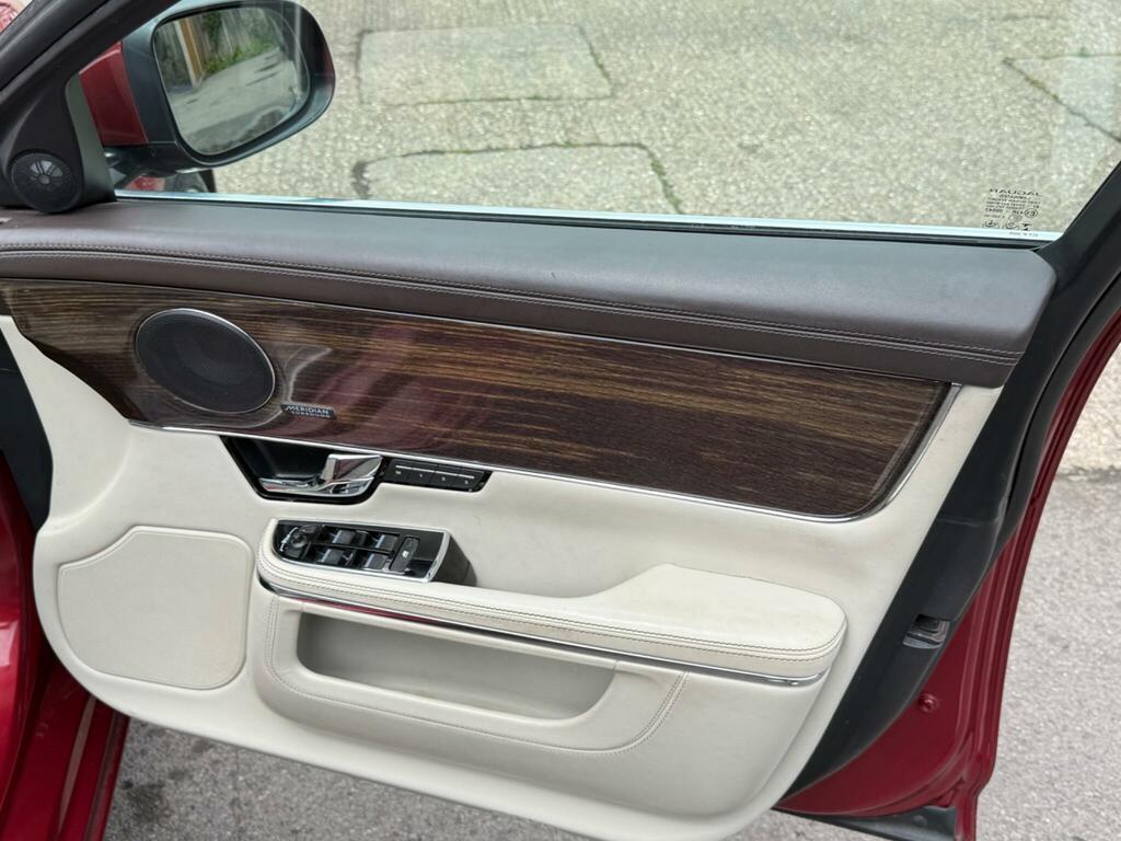 Jaguar XJ  Black #21
