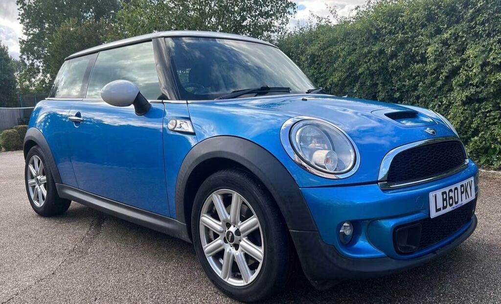 Mini Hatch 1.6 Cooper Euro 5 Ss Black #1