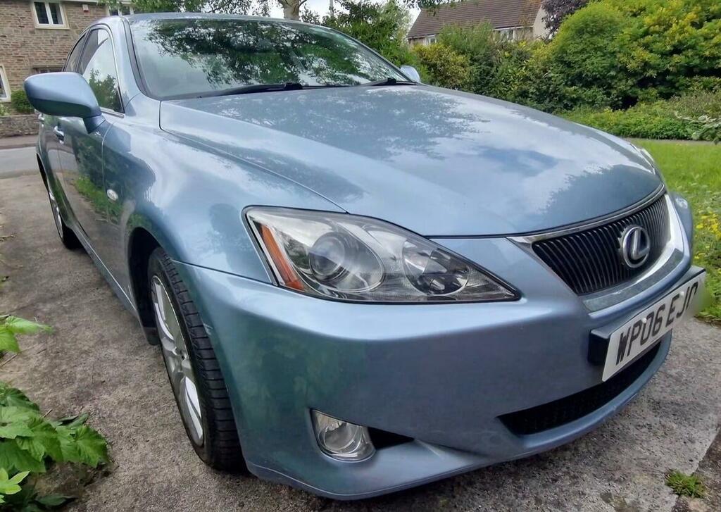Lexus IS 2.5 250 Se Blue