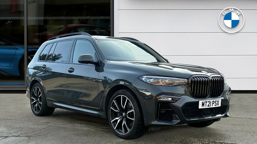 BMW X7 X7 M50i Black #1
