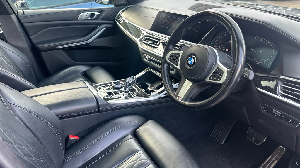 BMW X7 X7 M50i Black #6