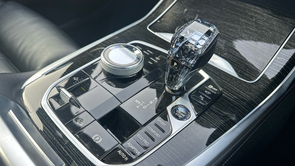BMW X7 X7 M50i Black #10