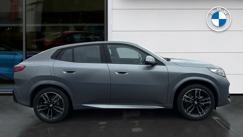 BMW iX2 150Kw Edrive20 M Sport 65Kwh Techpro Red #3