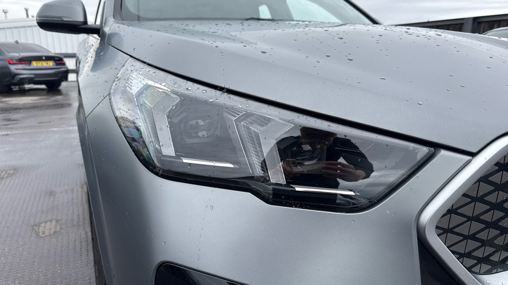 BMW iX2 150Kw Edrive20 M Sport 65Kwh Techpro Red #27
