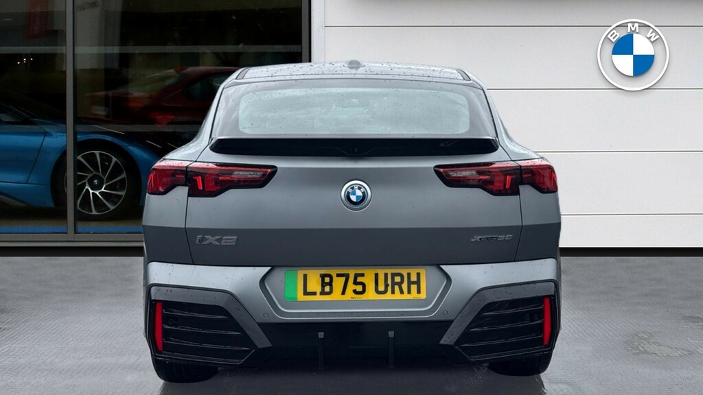 BMW iX2 150Kw Edrive20 M Sport 65Kwh Techpro Red #15