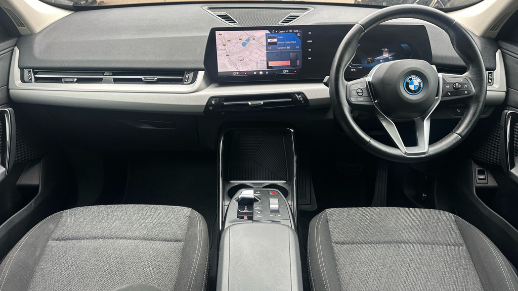 BMW iX1 150Kw Edrive20 M Sport 65Kwh Techpro Silver #4
