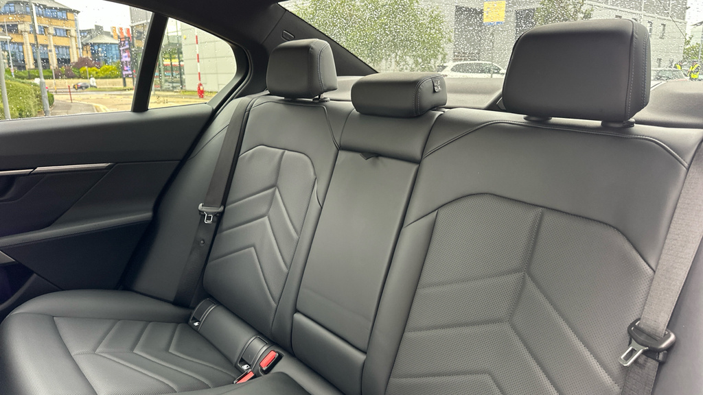 BMW i5 I5 Edrive40 M Sport Saloon Grey #12