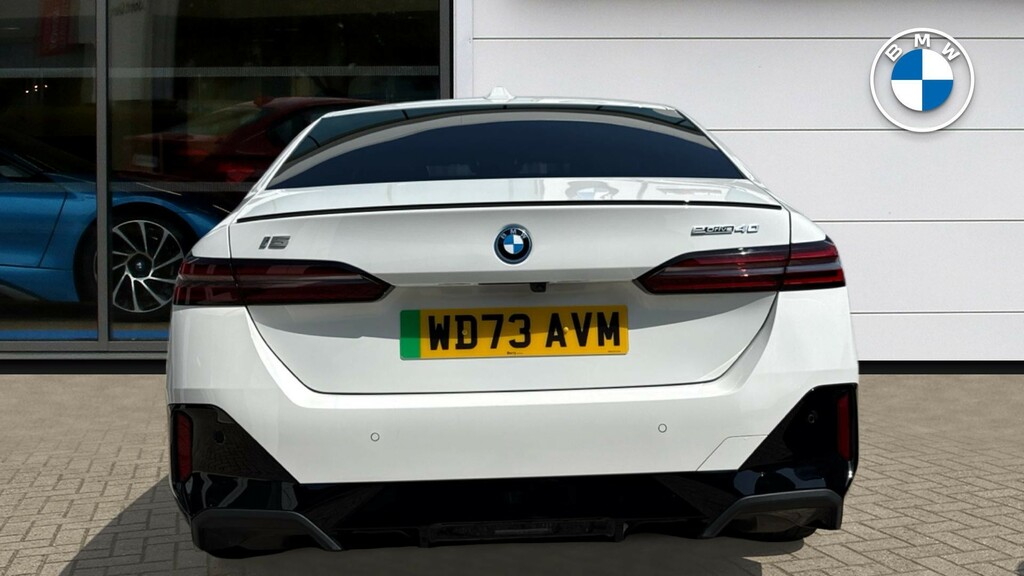 BMW i5 250Kw Edrive40 M Sport Pro 84Kwh Blue #15
