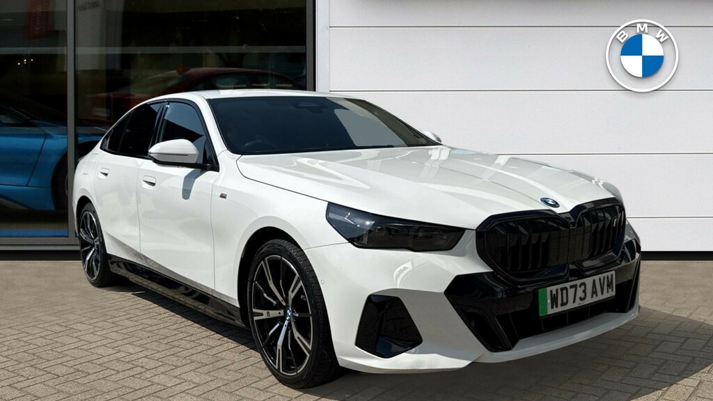 BMW i5 250Kw Edrive40 M Sport Pro 84Kwh Blue #1