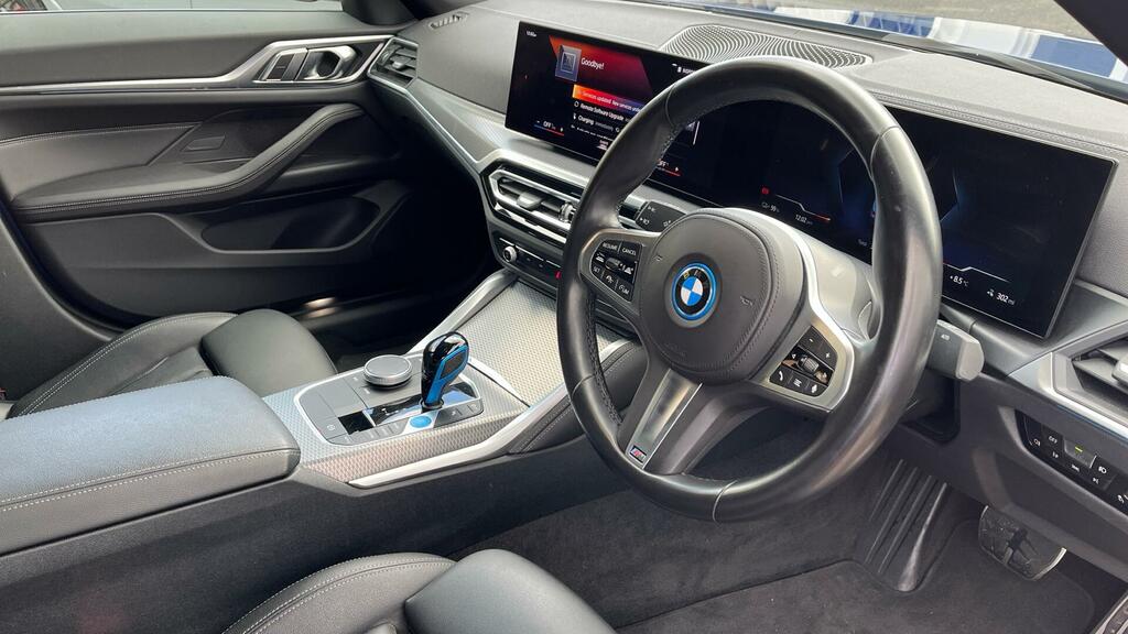 BMW i4 40 83.9Kwh M Sport Gran Coupe Edrive FY22NZB Blue #6