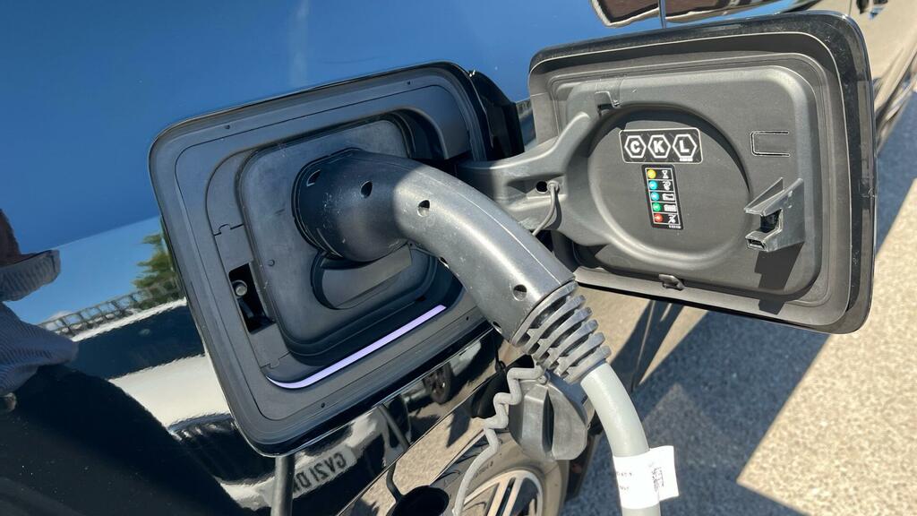 BMW i3 135Kw S 42Kwh Black #24
