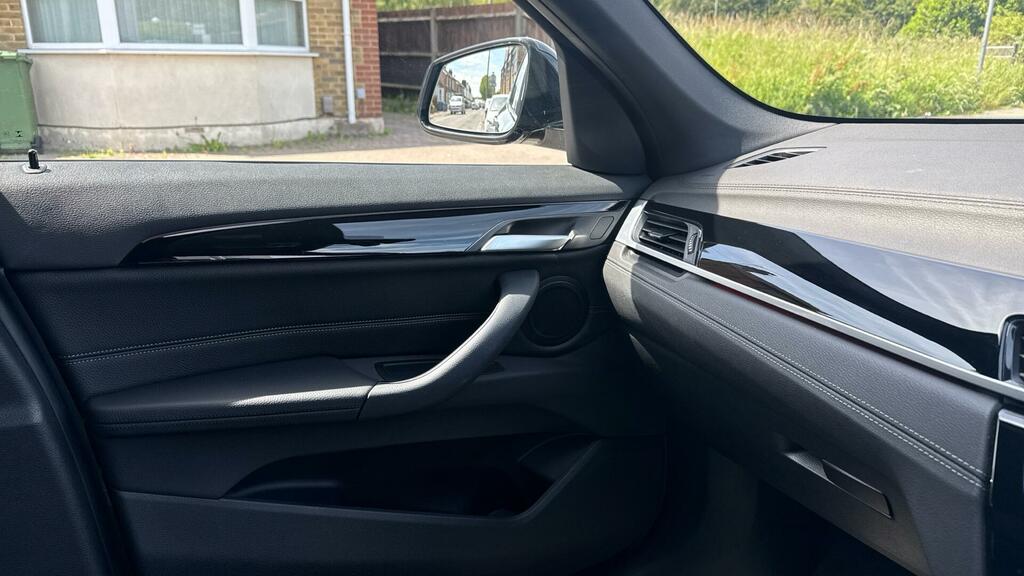 BMW X1 M Sport Black #24