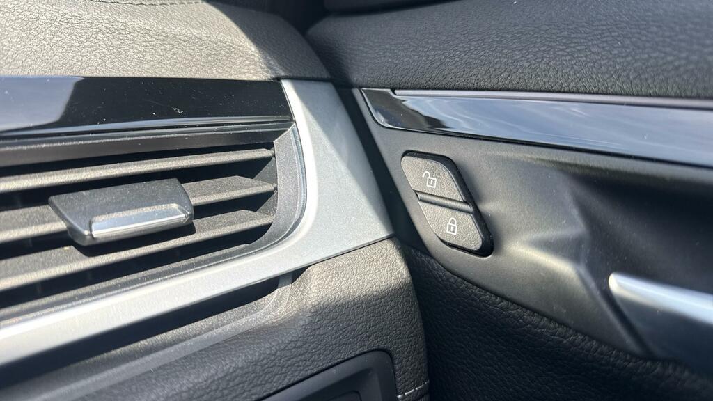 BMW X1 M Sport Black #34