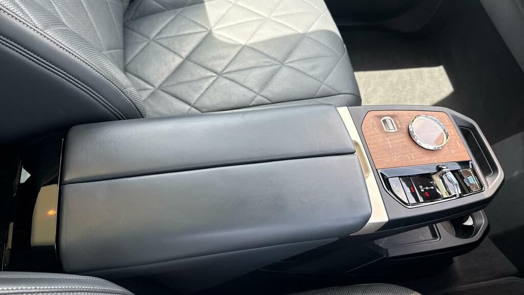 BMW iX Estate M Sport #27