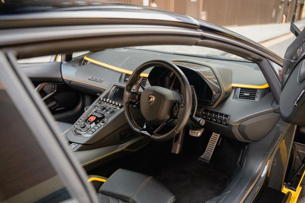 Lamborghini Aventador 6.5 V12 Lp 740-4 S Roadster Isr 4Wd Euro 6 Yellow #3