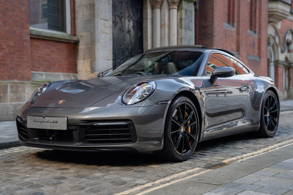 Porsche 911 992 Carrera 4S Grey