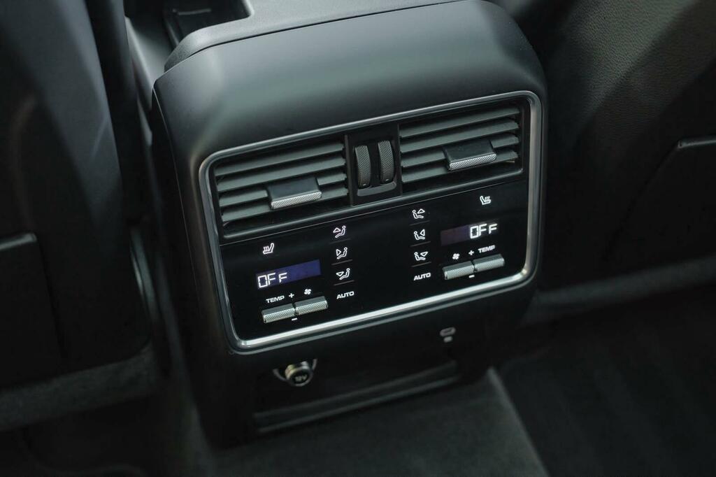 Porsche Cayenne 3.0T V6 Tiptronics 4Wd Euro 6 Ss Grey #42