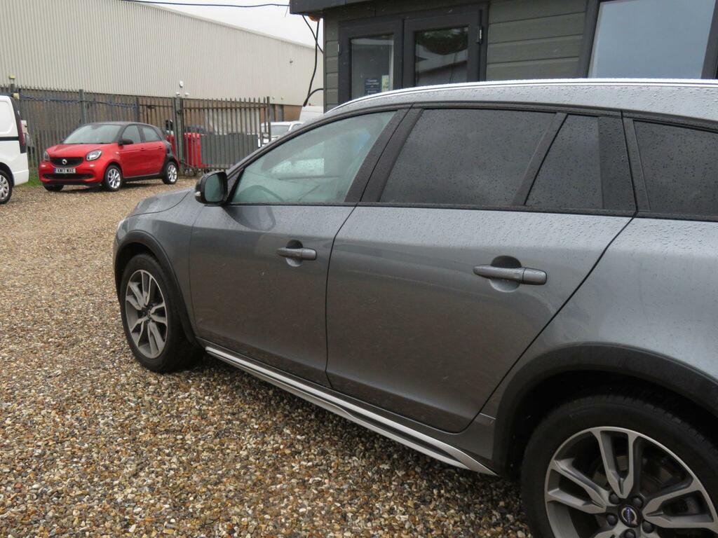 Volvo V60 Cross Country D4 Lux Nav Silver #29