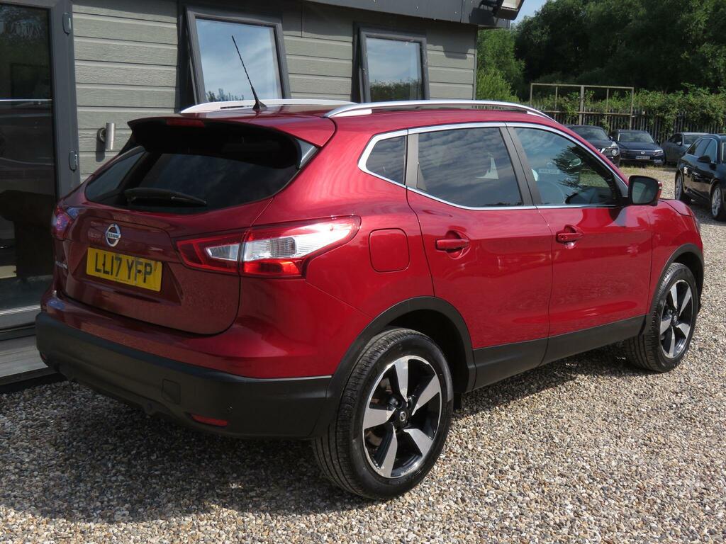 Nissan Qashqai 1.5 Dci N-vision 2Wd Euro 6 Ss Red #4